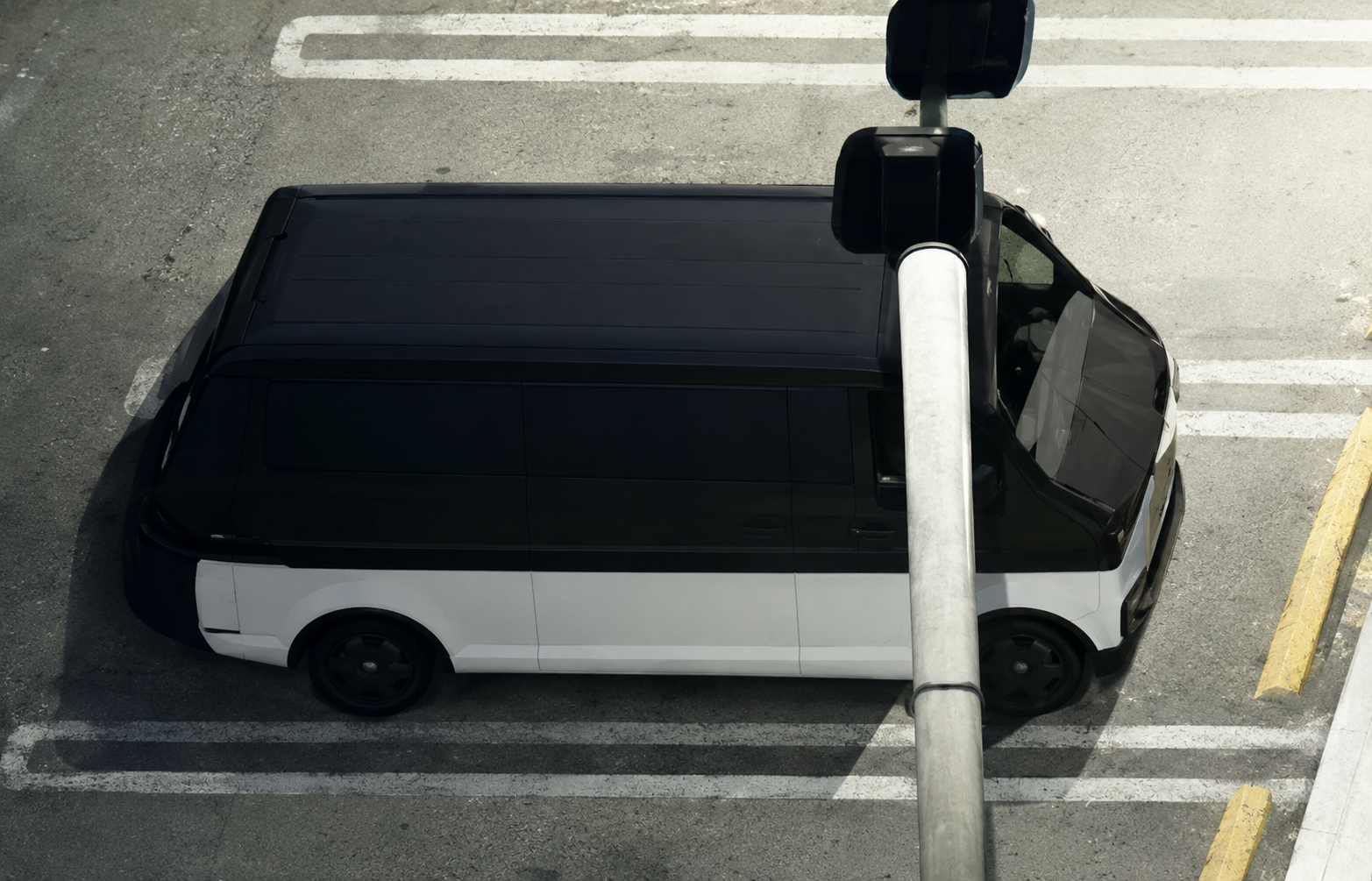 Youga Classic - Vans image 2 of 7 in GTA 6