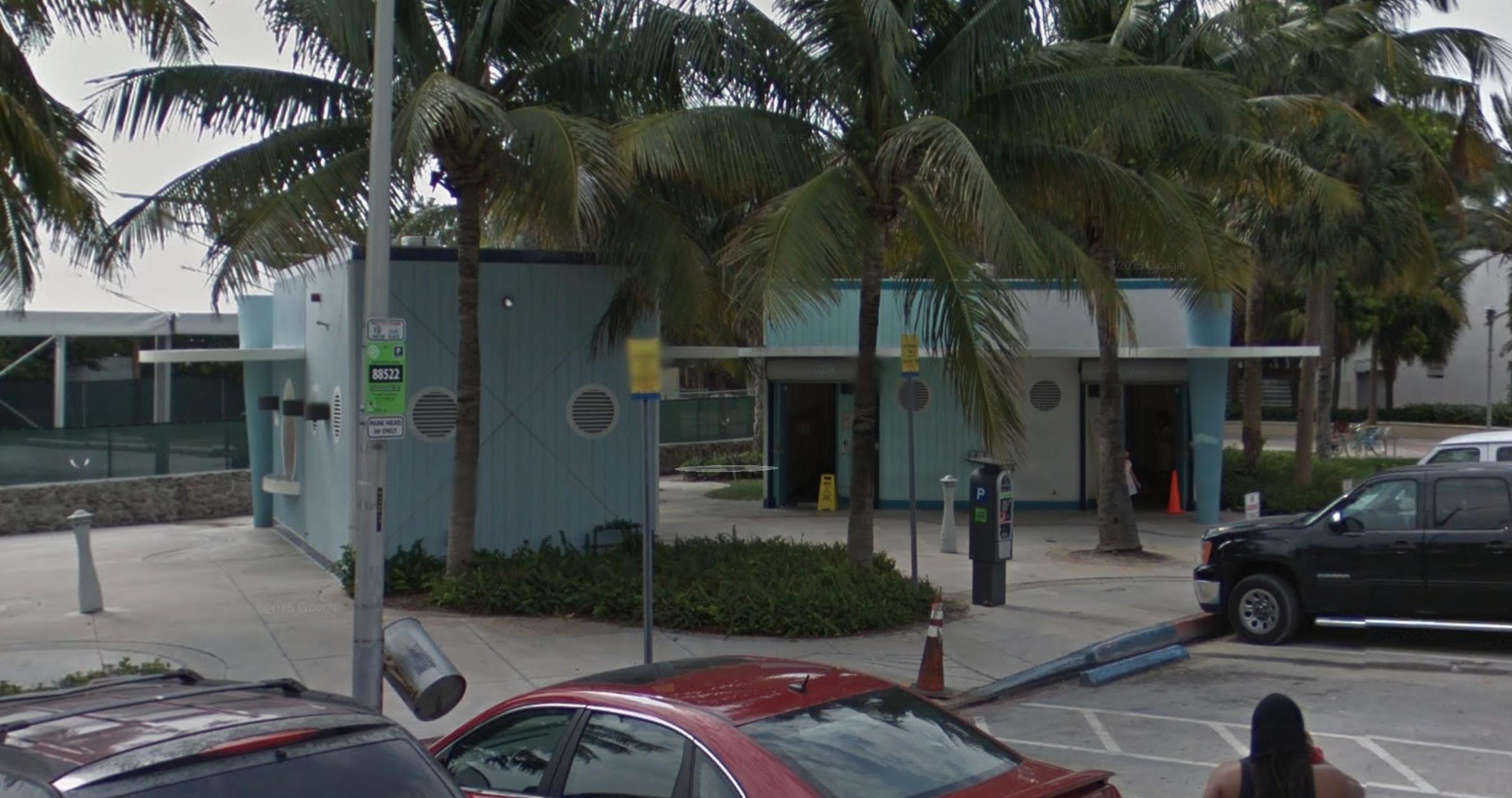 Public Restrooms - Landmark image 2 of 2 in GTA 6