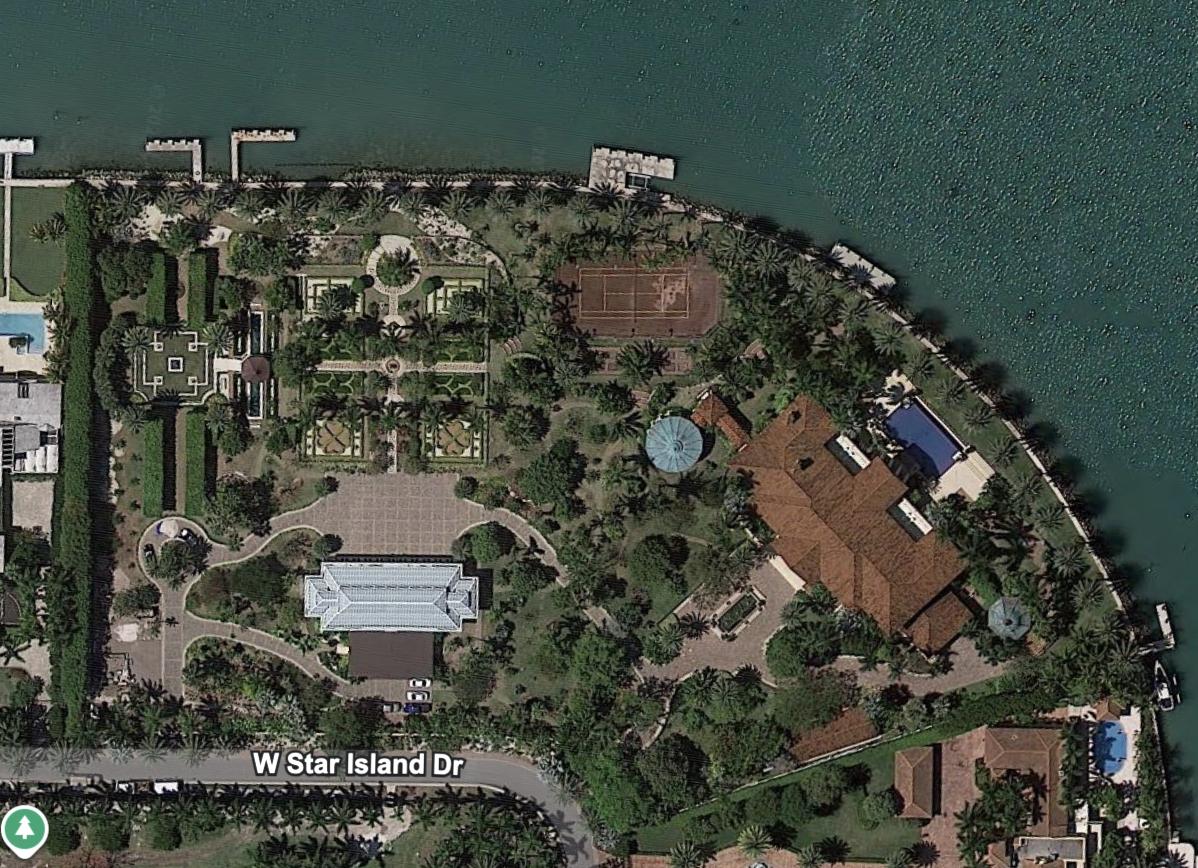 Vercetti Estate - Landmark image 2 of 2 in GTA 6